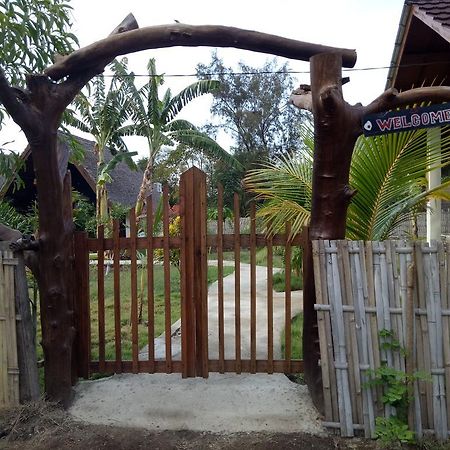 Hotel Rose Bungalow Pemenang Exteriér fotografie
