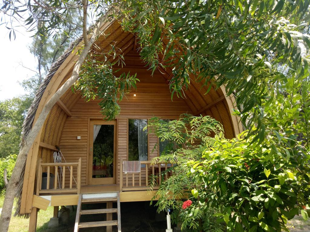 Hotel Rose Bungalow Pemenang Exteriér fotografie