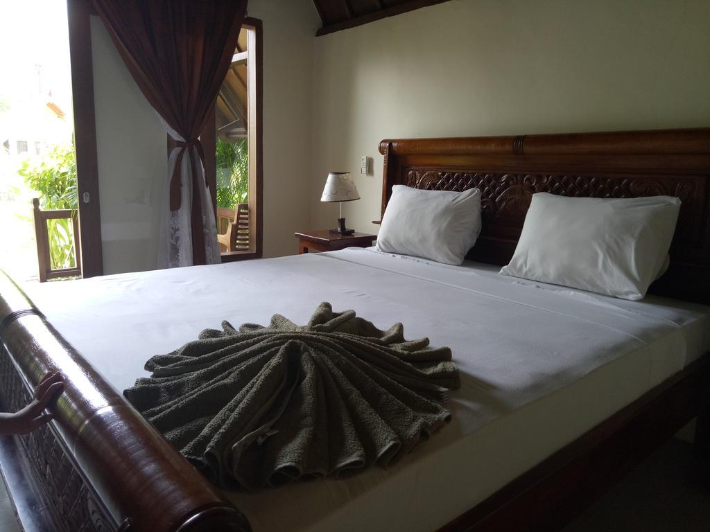 Hotel Rose Bungalow Pemenang Exteriér fotografie