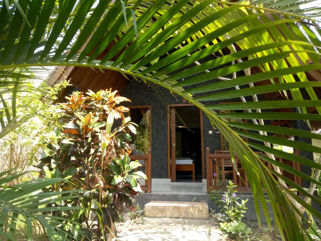 Hotel Rose Bungalow Pemenang Exteriér fotografie