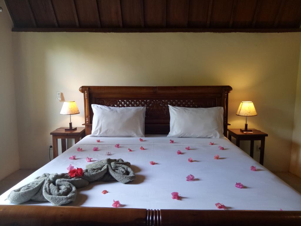 Hotel Rose Bungalow Pemenang Exteriér fotografie