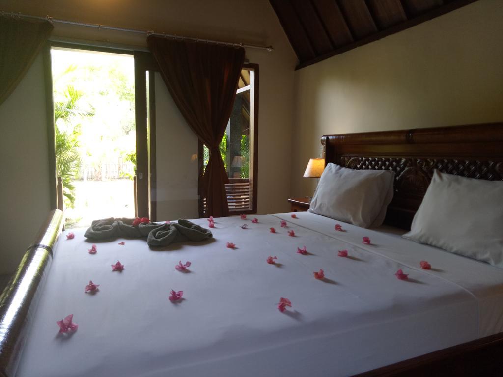 Hotel Rose Bungalow Pemenang Exteriér fotografie